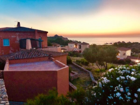 Calarossa Village